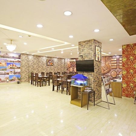 Hotel Ronit Royal Delhi Airport By D'Capitol New Delhi Exterior photo