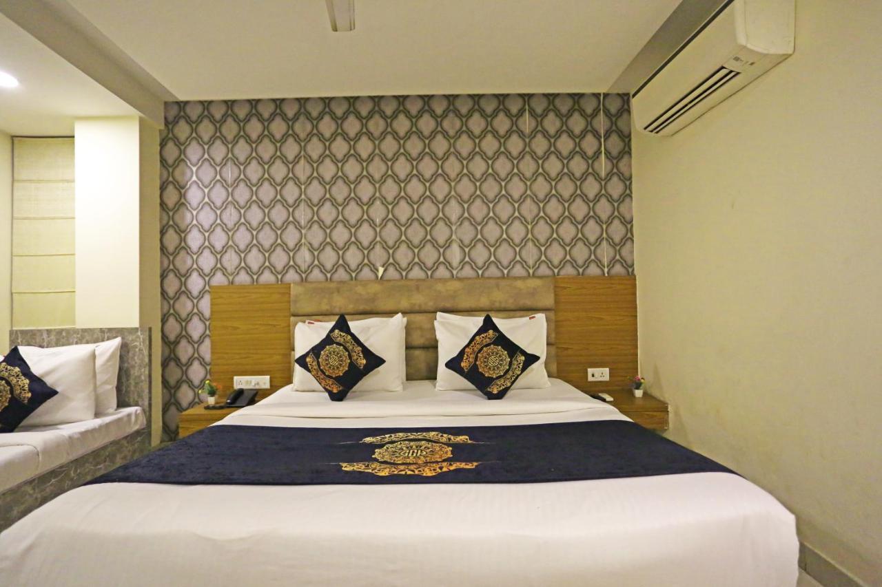 Hotel Ronit Royal Delhi Airport By D'Capitol New Delhi Exterior photo